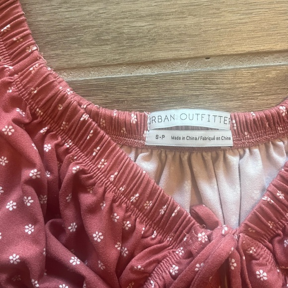 Peplum tie blouse - Picture 2 of 3